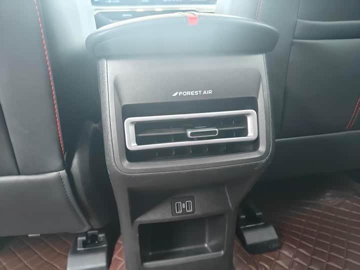 Фото 9 - Changan Oshan Z6