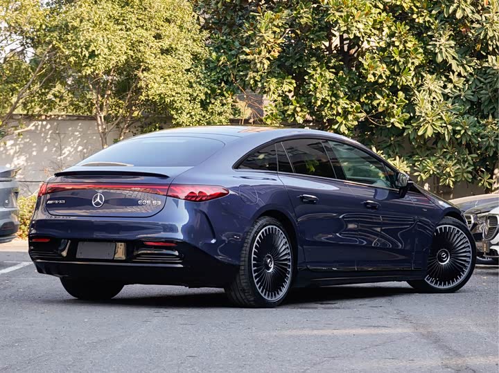 Фото 5 - Mercedes-Benz EQS AMG