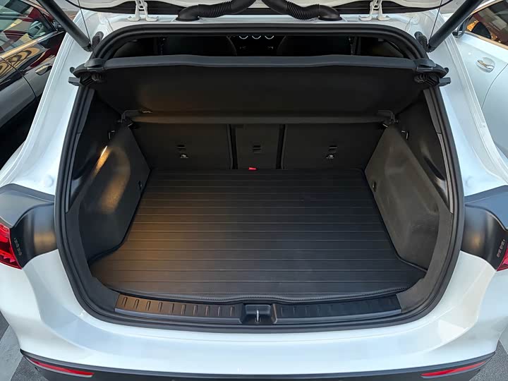 Фото 7 - Mercedes-Benz GLA-Class