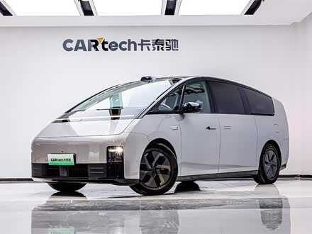 Фото 1 - LiXiang Mega