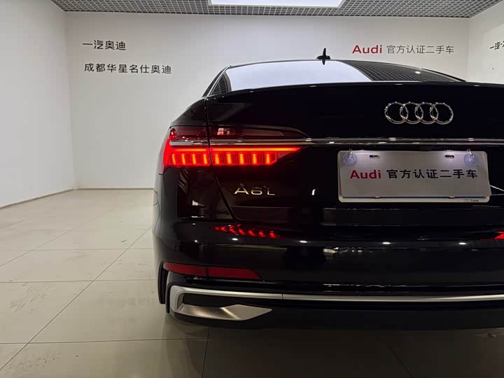 Фото 7 - Audi A6L