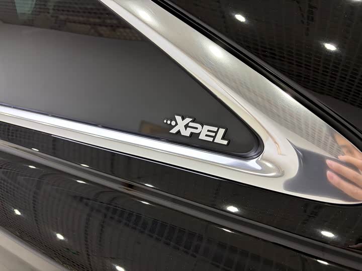 Фото 8 - Audi A6L