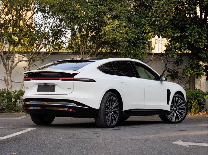 Фото 4 - Nio ET9