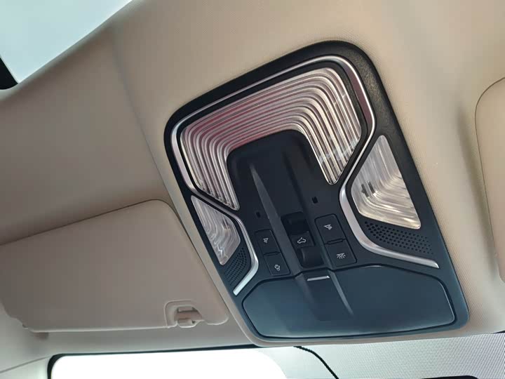 Фото 6 - Changan CS85 Coupe