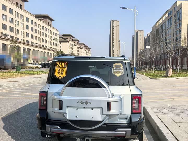 Фото 2 - BYD FangChengBao Leopard 8