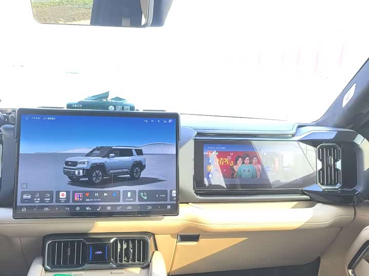 Фото 6 - BYD FangChengBao Leopard 8