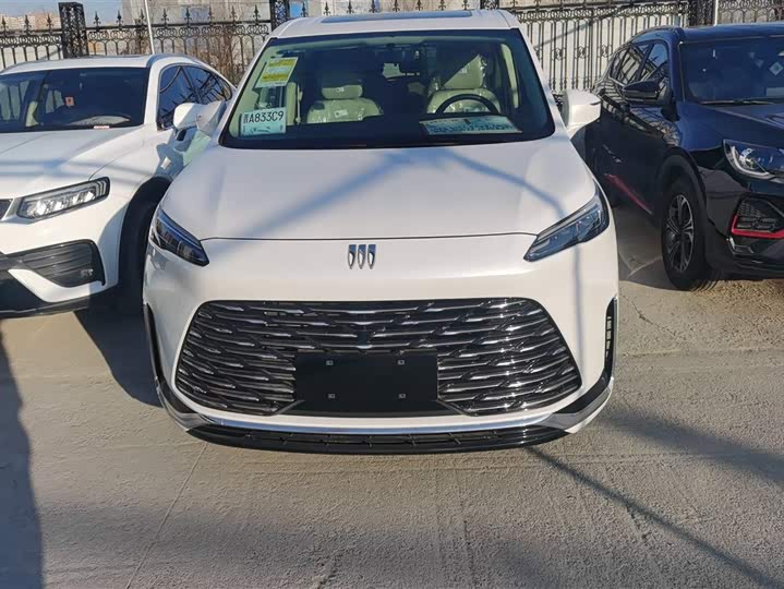 Фото 2 - Buick GL8 ES