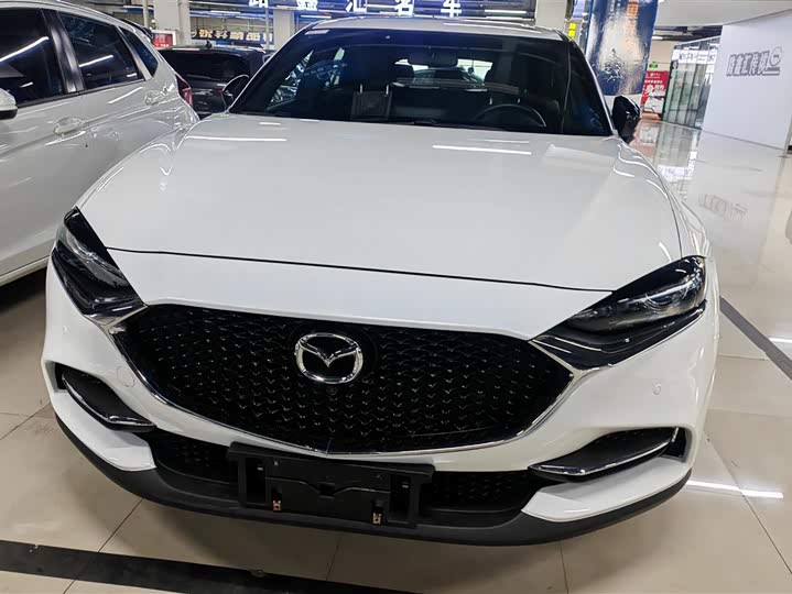 Фото 2 - Mazda CX-4