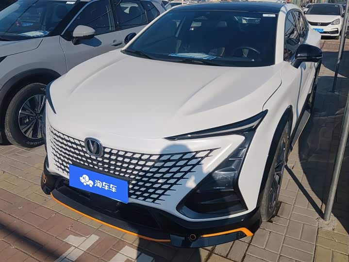 Фото 1 - Changan UNI-T