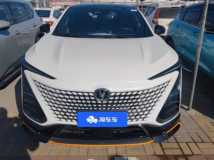 Фото 2 - Changan UNI-T