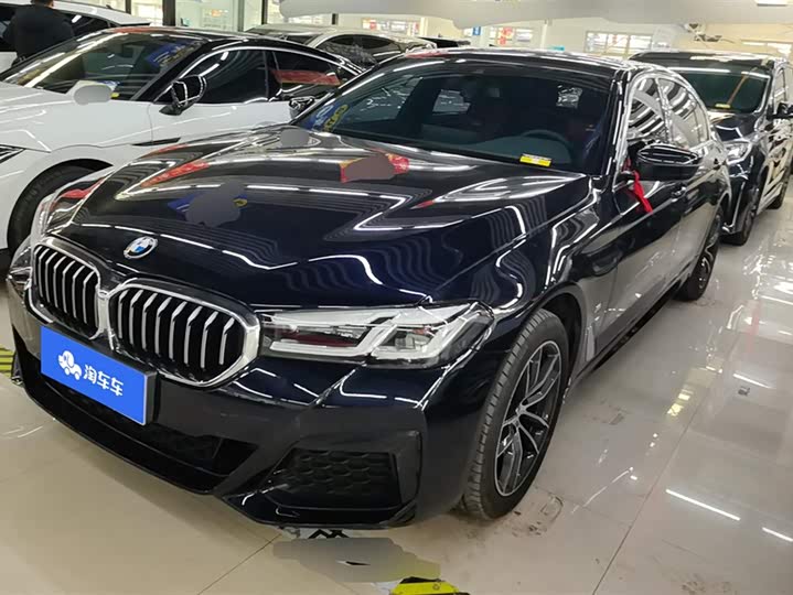 Фото 1 - BMW 5 Series