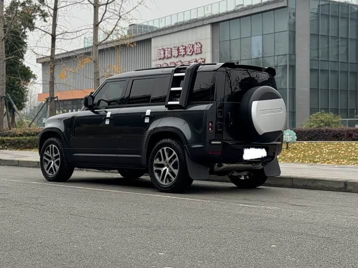 Фото 6 - Land Rover Defender