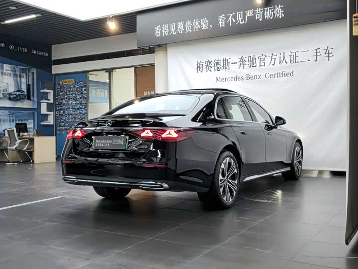 Фото 3 - Mercedes-Benz E-Class Hybrid