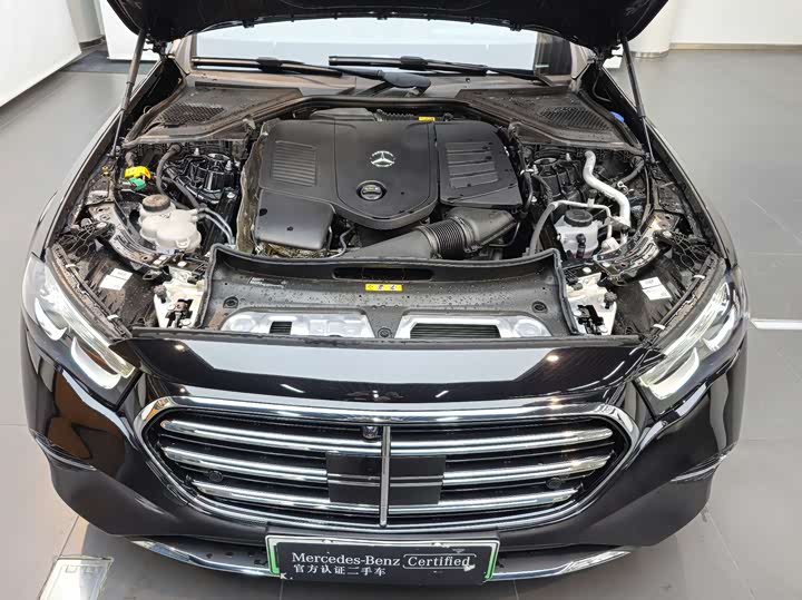 Фото 6 - Mercedes-Benz E-Class Hybrid