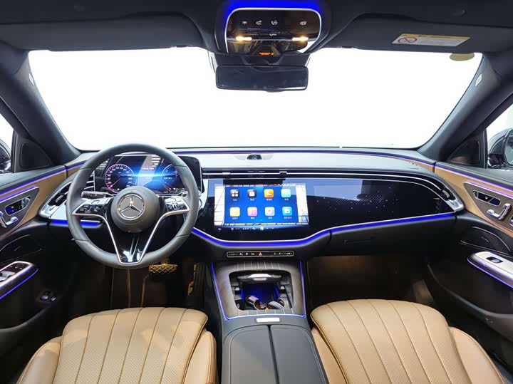 Фото 7 - Mercedes-Benz E-Class Hybrid