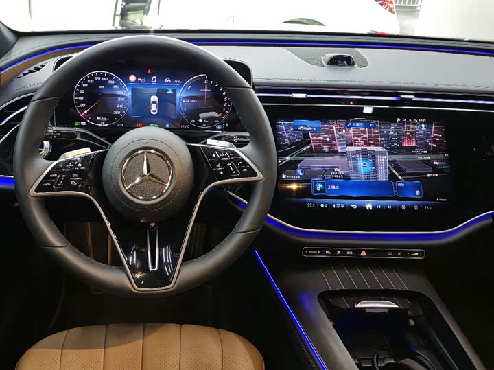 Фото 8 - Mercedes-Benz E-Class Hybrid