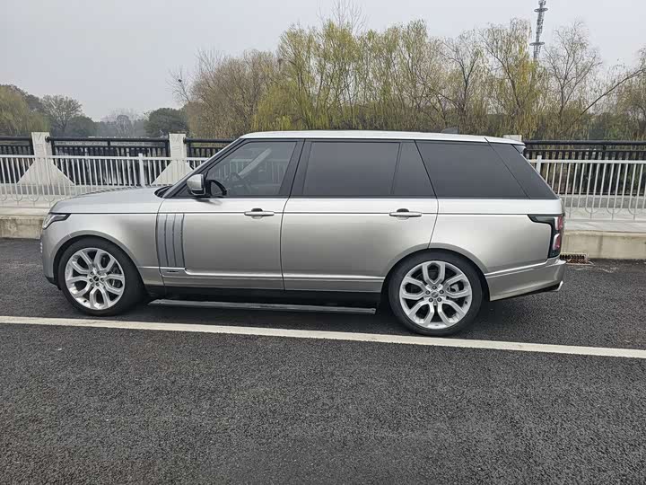 Фото 3 - Land Rover Range Rover