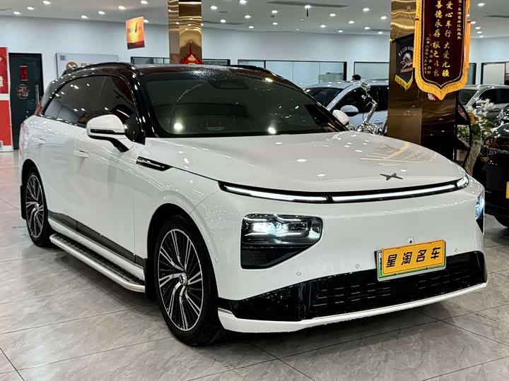 Фото 3 - XPeng G9