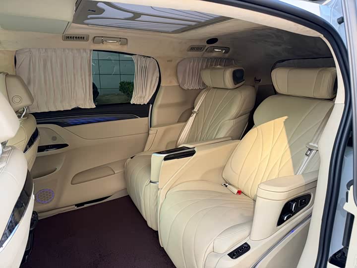 Фото 6 - Buick GL8 Hybrid