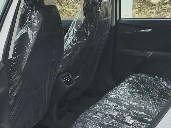 Фото 5 - Changan Eado EV