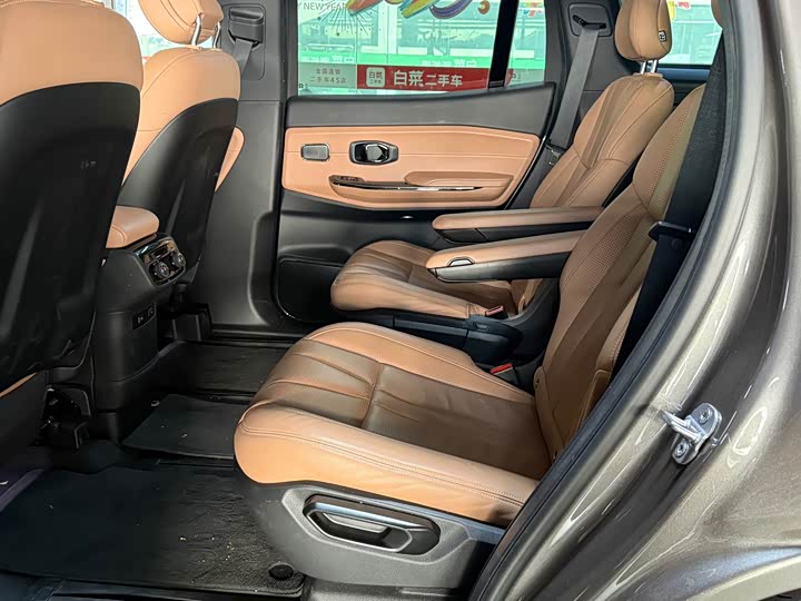 Фото 5 - Nio ES8