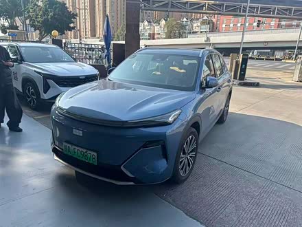 Фото 1 - Geely Galaxy Starship 7