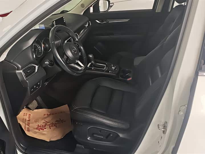 Фото 9 - Mazda CX-5