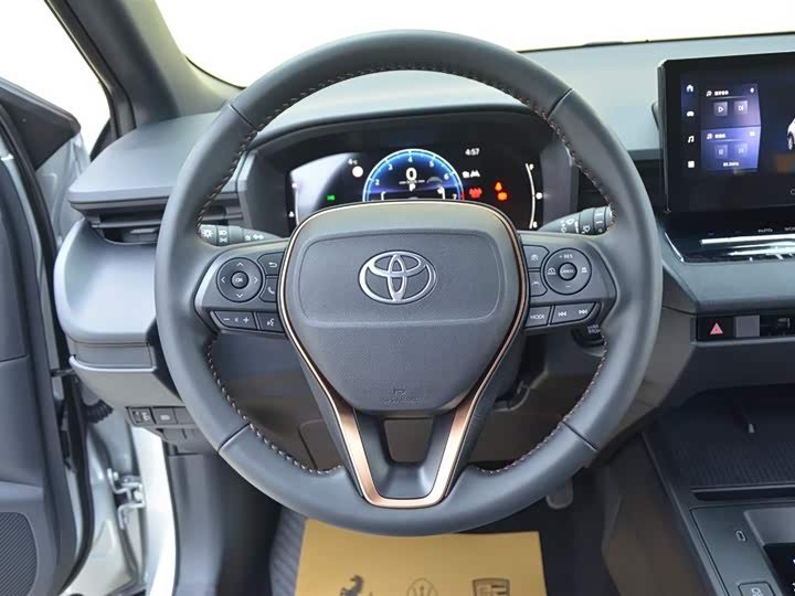 Фото 9 - Toyota Frontlander