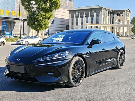 Фото 1 - Denza Z9GT