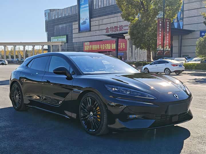 Фото 2 - Denza Z9GT