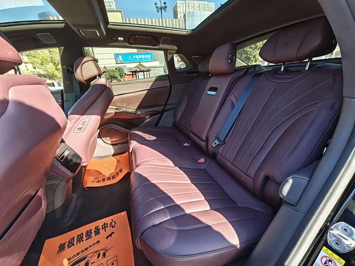 Фото 3 - Denza Z9GT