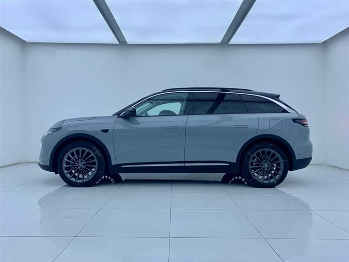 Фото 3 - Leapmotor C11