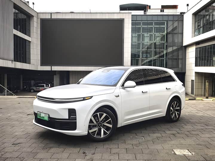 Фото 1 - LiXiang L7