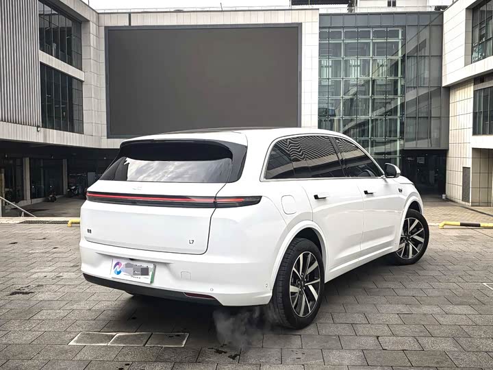 Фото 9 - LiXiang L7