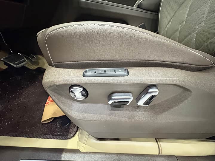 Фото 8 - Volkswagen Viloran