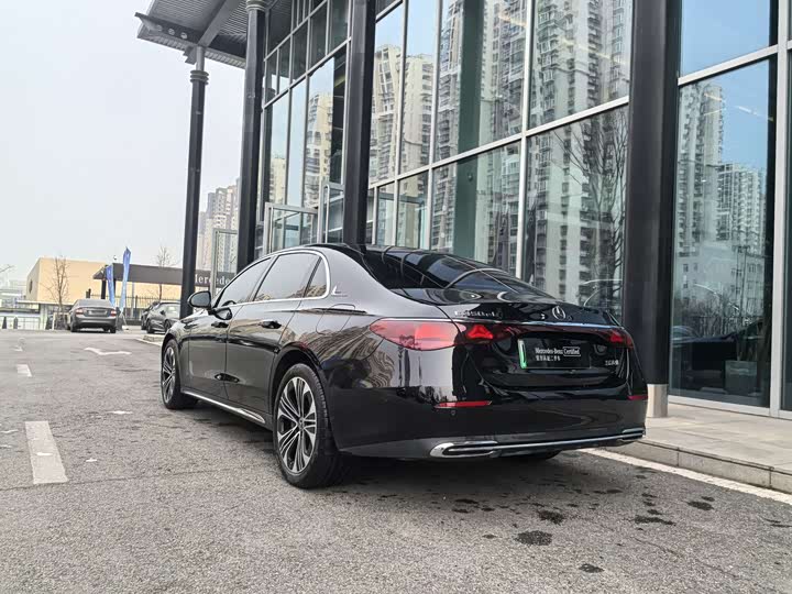 Фото 6 - Mercedes-Benz E-Class Hybrid