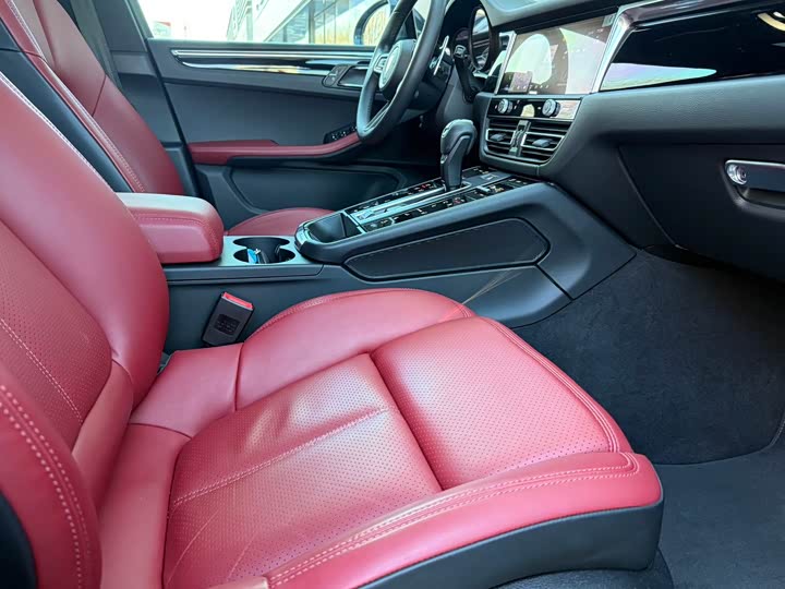 Фото 9 - Porsche Macan