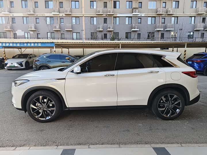 Фото 3 - Infiniti QX50