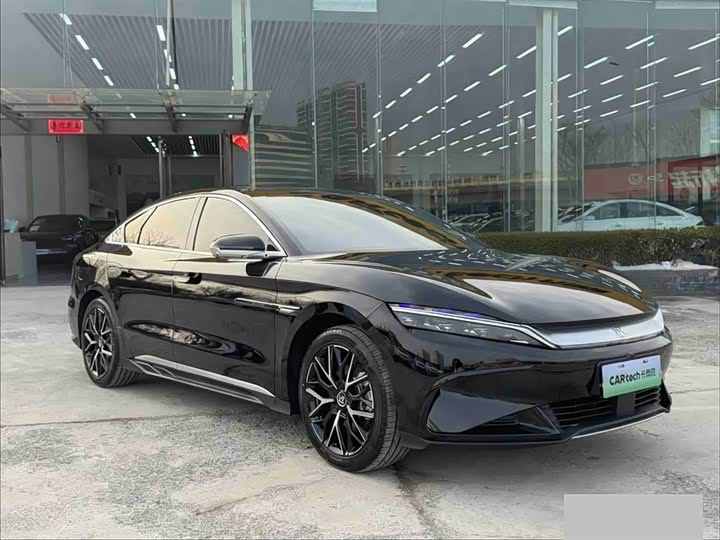 Фото 3 - BYD Han