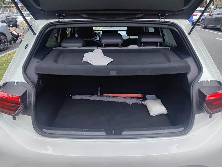 Photo 4 - Volkswagen ID.3