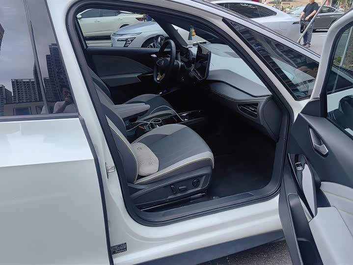 Photo 8 - Volkswagen ID.3