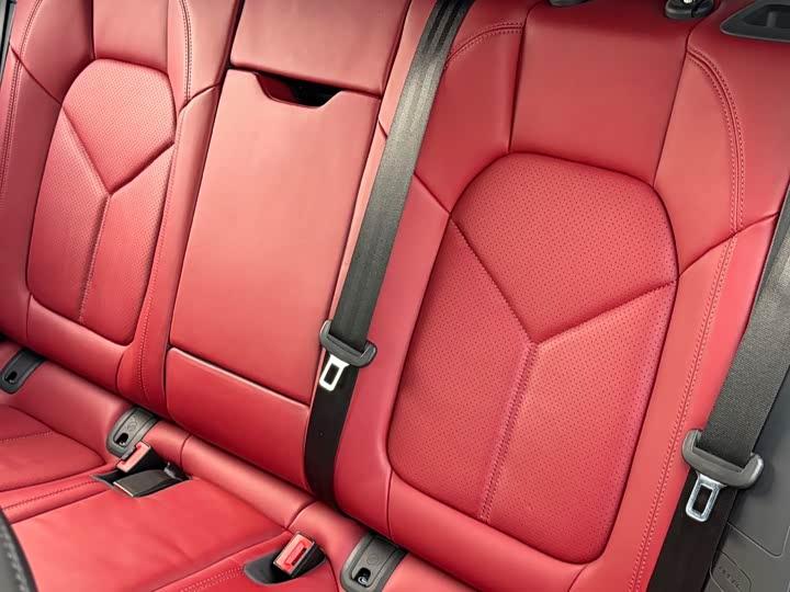 Фото 8 - Porsche Macan