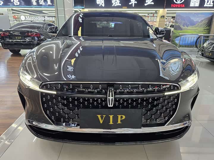 Фото 3 - Lincoln Z (Zephyr)