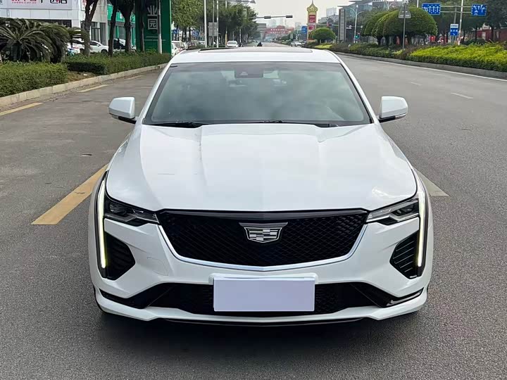 Фото 3 - Cadillac CT4