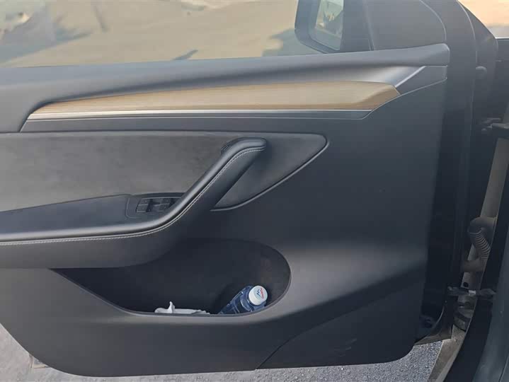 Фото 7 - Tesla Model Y