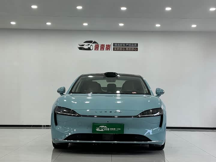 Фото 2 - Luxeed S7