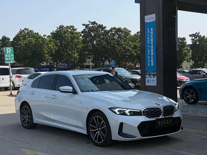 Фото 3 - BMW 3 Series