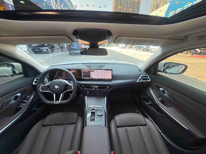 Фото 7 - BMW 3 Series