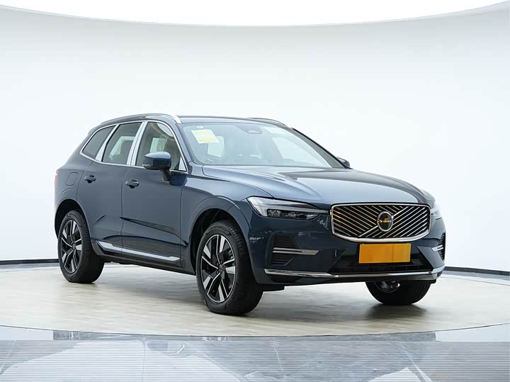 Фото 3 - Volvo XC60