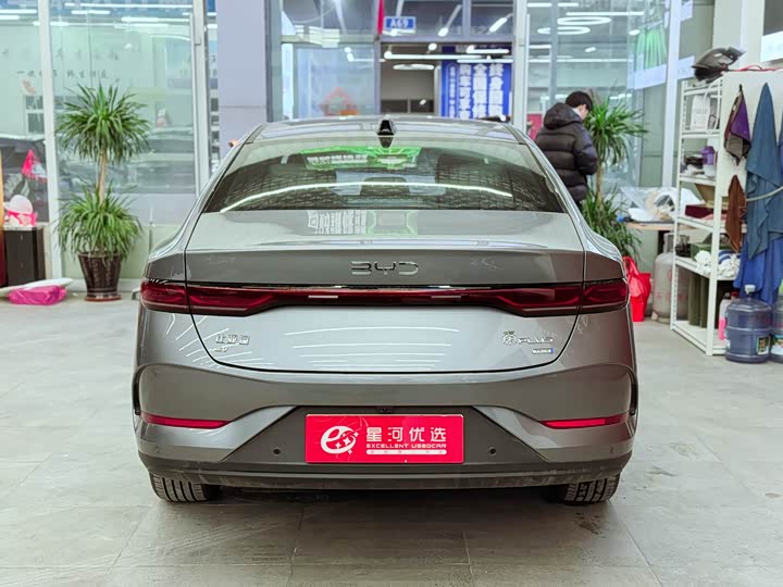 Фото 6 - BYD Qin Plus